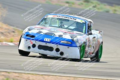 media/May-04-2025-Lucky Dog Racing (Sun) [[21629467aa]]/Turn 4 (10-1045am)/Front/